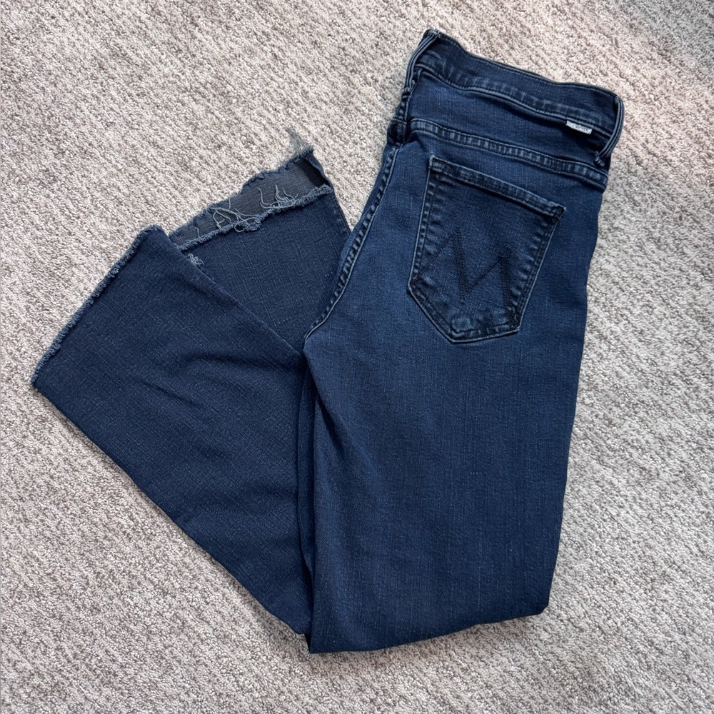 Women's Dark Blue Jeans: Mother Crop Step